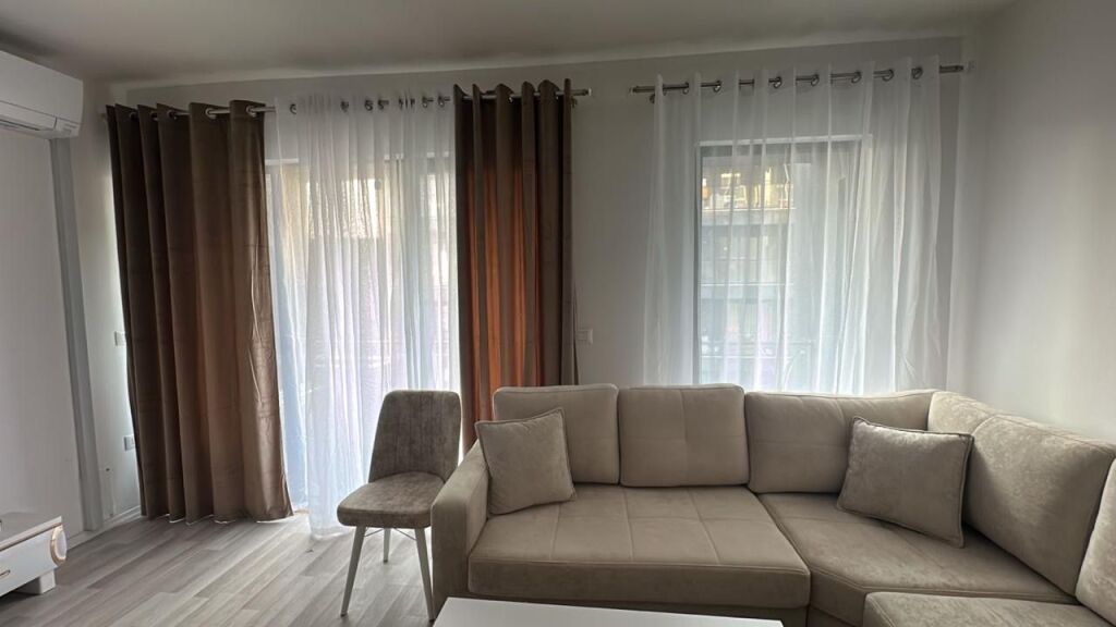 Apartment for rent 1+1 Near 5 May