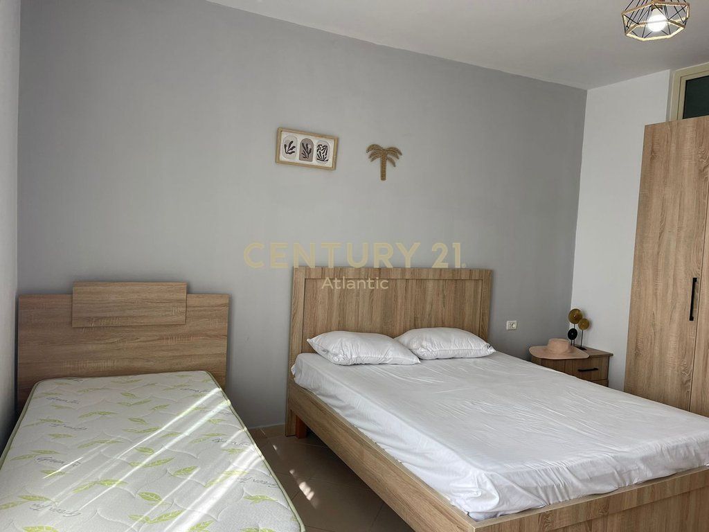 JEPET ME QIRA SUPER APARTAMENT 1+1 ME PAMJE DETI NE PLAZH!