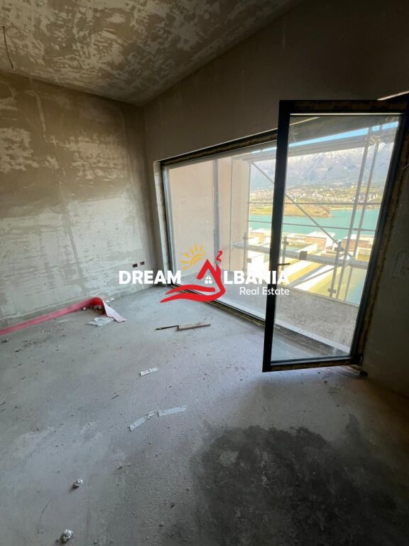 Villa With Pool For Sale In Farke With Lake View (ID 4151214)