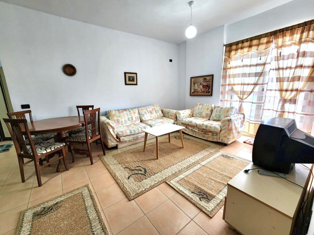 Appartamento Nuovo 2+1 (Yzberisht – vicino Ospedale Americano 3) | Palazzo Nuovo con Ascensore | Completamente Arredato | Ampio Balcone | Cucina Nuova