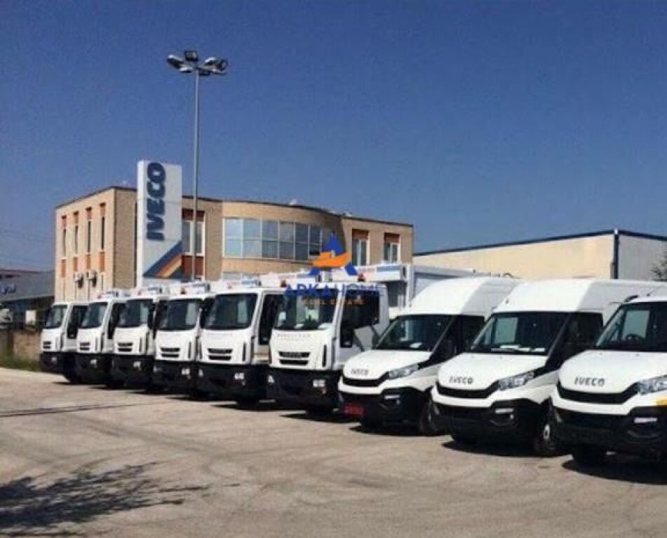 FOR RENT 3 FLOOR BUILDING 660M2 "KASHAR" 4000 EURO