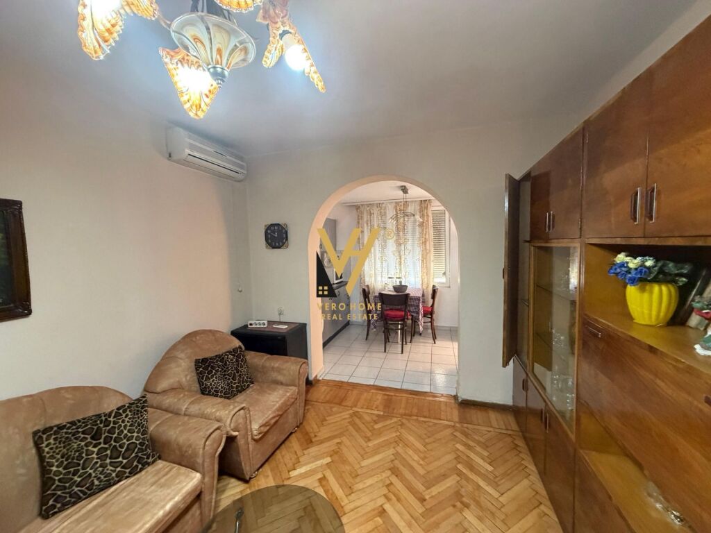 AFFITTASI APPARTAMENTO 2+1 IN AFFITTO A 21 DICEMBRE 50.000 LEKE