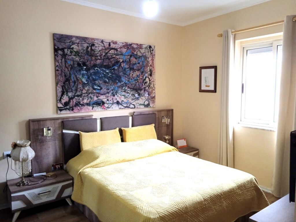 Shitet apartament 2+1+depo 73 m2 buze Bulevardit "Bajram Curri" me pamje nga "Lana"