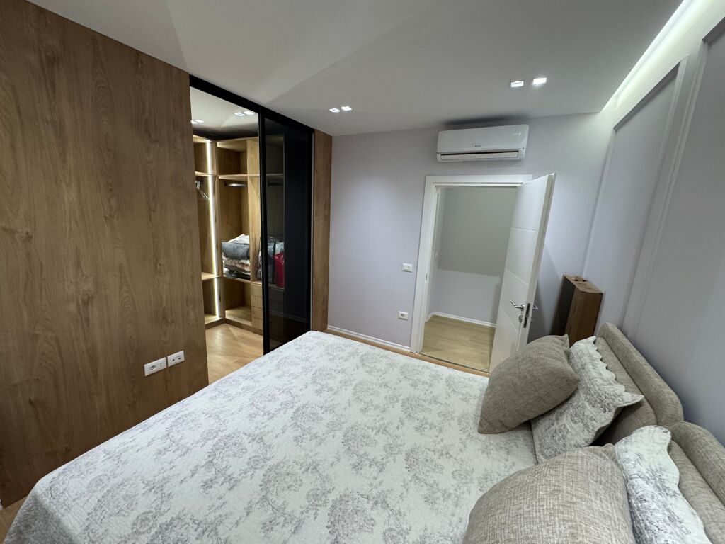 Qera apartament 2+1+2 Jordan misja prane spak cmimi 90.000 leke /muaj