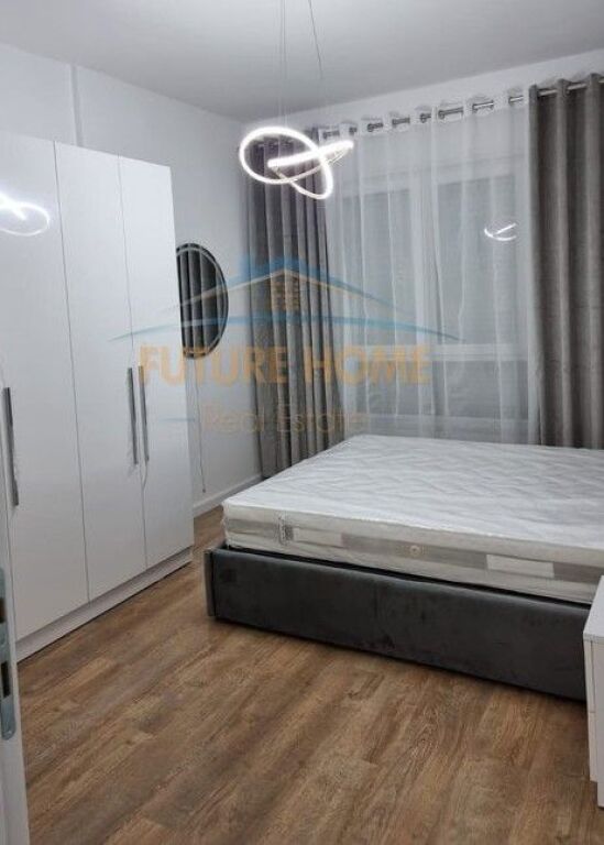 Affitto, Appartamento 1+1+Posto Auto, Comune di Parigi, Tirana