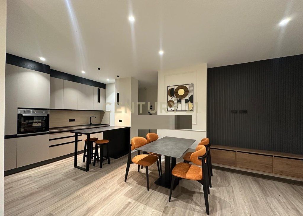 APARTAMENT 1+1, ISH BLLOKU!
