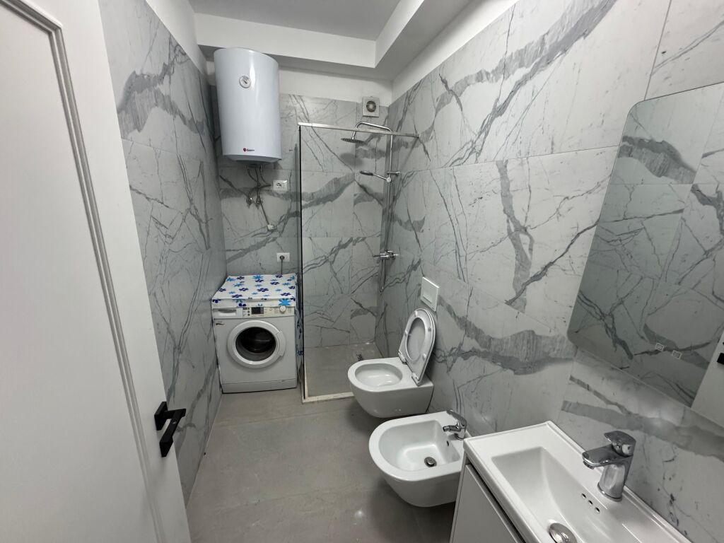 Apartament me qera 1+1+parkim Zogu i zi