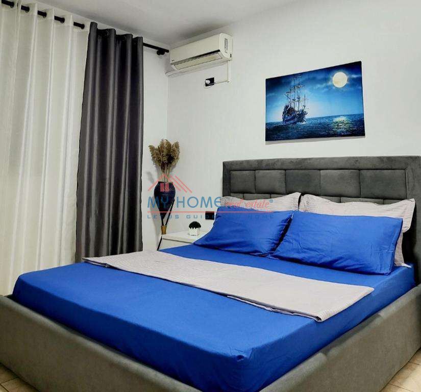 Apartament 1+1 me qera tek Shkolla e Kuqe ne Tirane