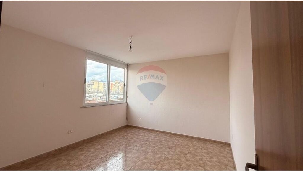 Apartament 1+1 me qira Ish Ekspozita