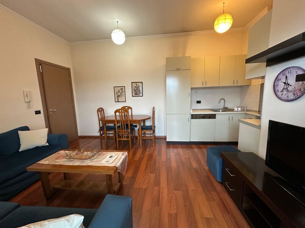 Apartment 1+1 For Rent, New Bazaar, Tirana