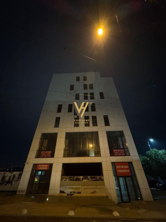 JEPET AMBIENT BIZNESI 1.100 M2 TE BULEVARDI I RI 6.800 EURO