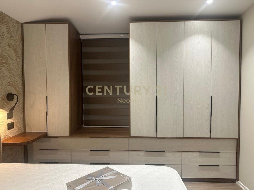 APARTAMENT 1+1 PER SHITJE NE ZONEN E BLLOKUT