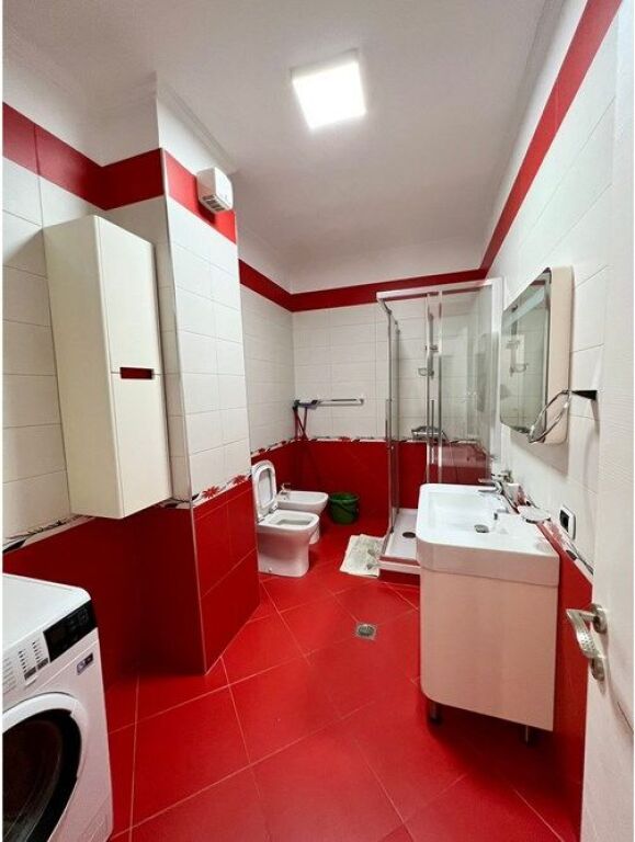 APARTAMENT 3+1+2 TUALETE PËR QIRA K..ZOOLOGJIK