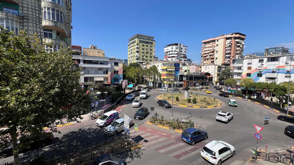 APARTAMENT PER SHITJE TEK SHESHI WILLSON!