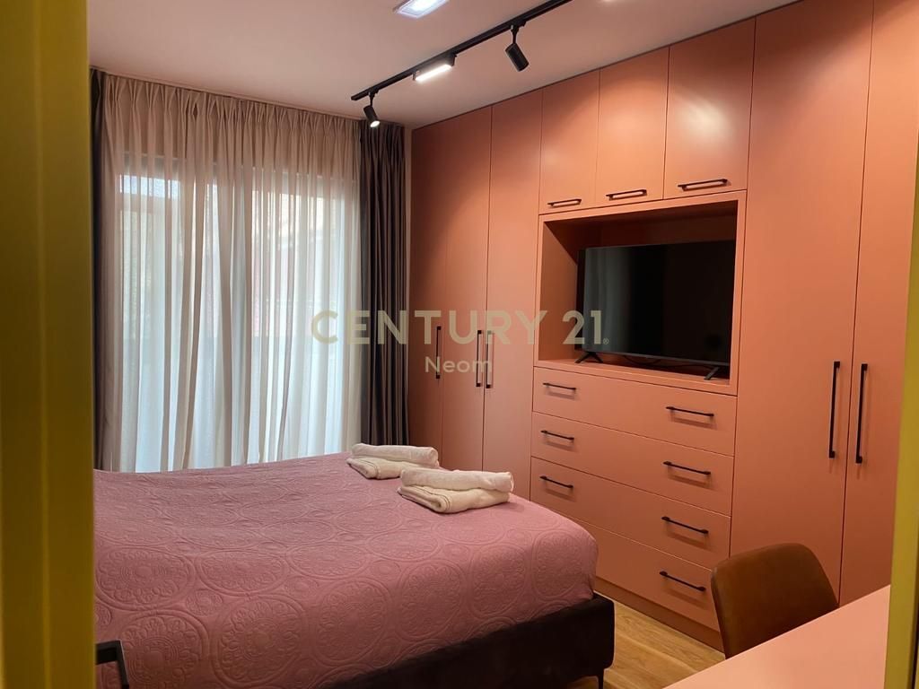 APARTAMENT ME QIRA 1+1 TEK KODRA E DIELLIT
