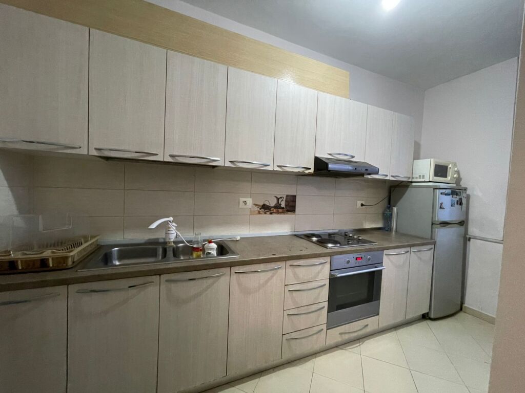 Apartamente 2+1 Astir