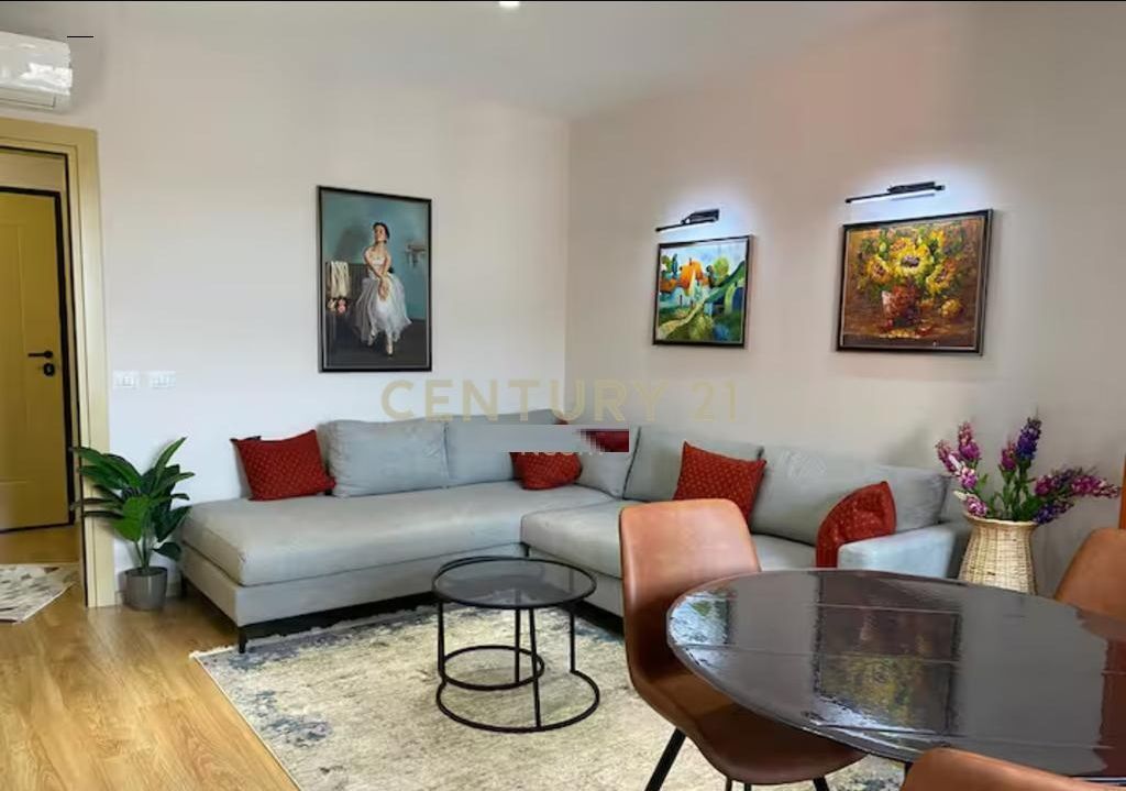 Me Qera 1+1 Kodra E Diellit