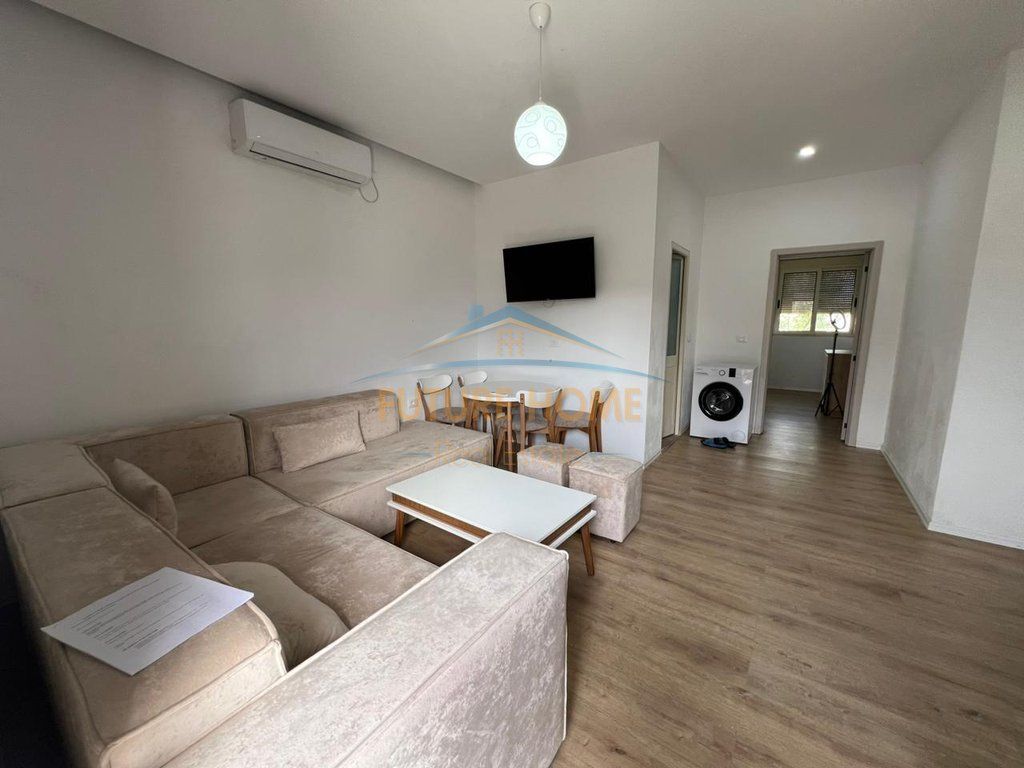 JAP ME QERA APARTAMENT 1+1 NE DON BOSCO 350 EURO