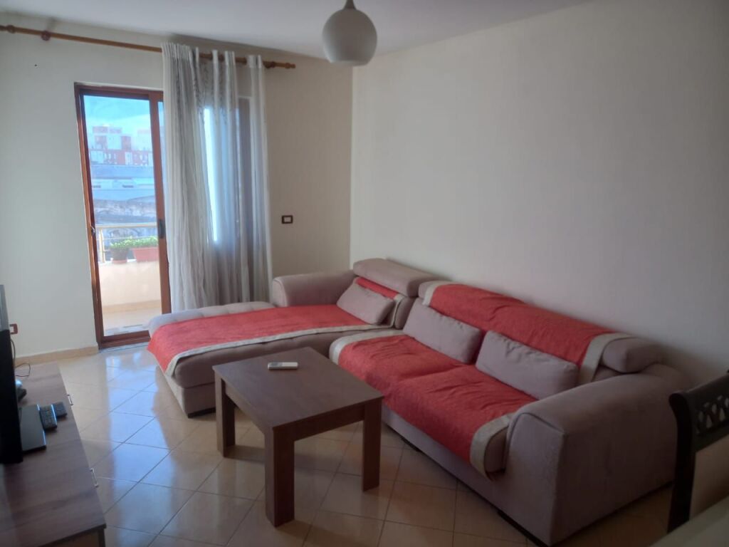 Selite, near AKU, 1+1 for rent 42,000 leke