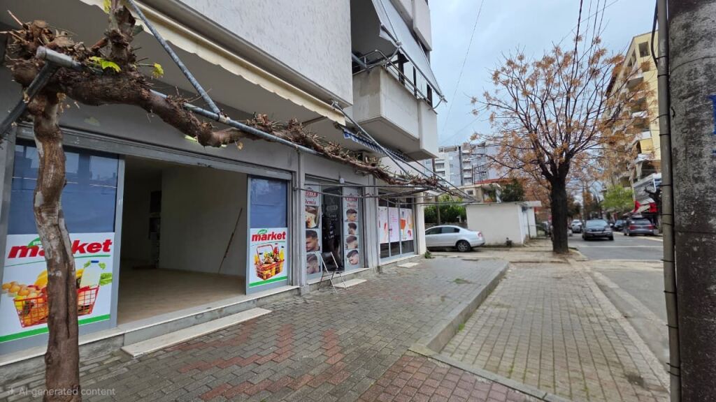 Dyqan me Qira – 100 m², Rruga Fiqirete Musta, Vlorë