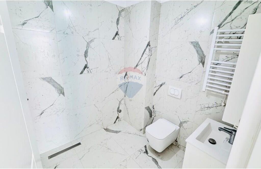 Apartment 2+1 for Sale with Parking Space - Construction Engineering, Tirana