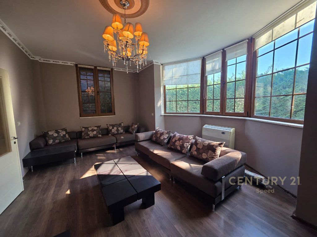 VILLA WITH YARD FOR RENT IN ONE OF THE BEST COMPLEXES OF TIRANA