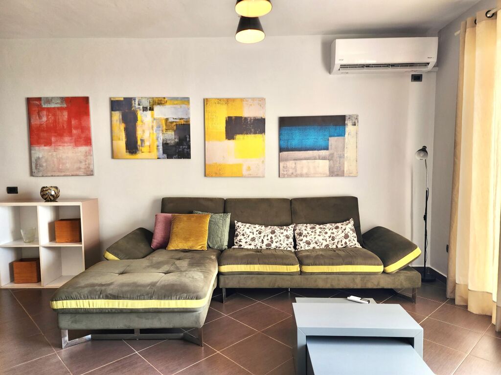 🏡 Duplex for Sale 📍 Kodra e Diellit 1 Residence / 1 Parking Space 2+1+2 Bathrooms &amp; 2 Balconies &amp; Storage – 121 m² total (Fully Furnished) 💶 260,000 € 🔥🔥