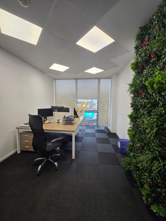 JEPET AMBIENT BIZNESI 770 M2 ME QIRA TE ZOGU I ZI 17.800 EURO