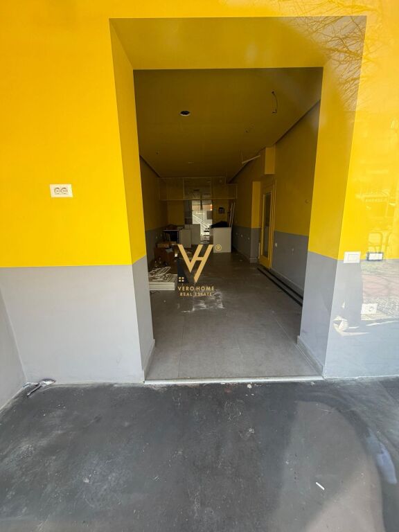 JEPET DYQAN 75 M2 ME QERA TE 21 DHJETORI 200.000 LEKE