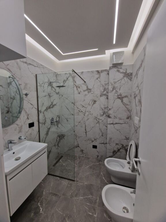 Jepet me qera apartament luksoz 📍 Tek Residenca Sofia (TEG)