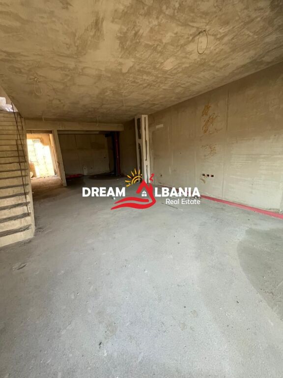 Villa With Pool For Sale In Farke With Lake View (ID 4151214)