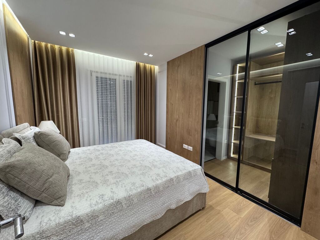 Qera apartament 2+1+2 Jordan misja prane spak cmimi 90.000 leke /muaj