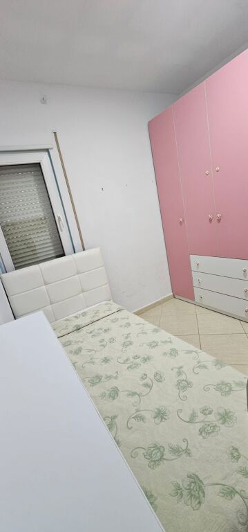 2+1.i mobiluar te nenkalimi i komunes,cmimi 600 euro