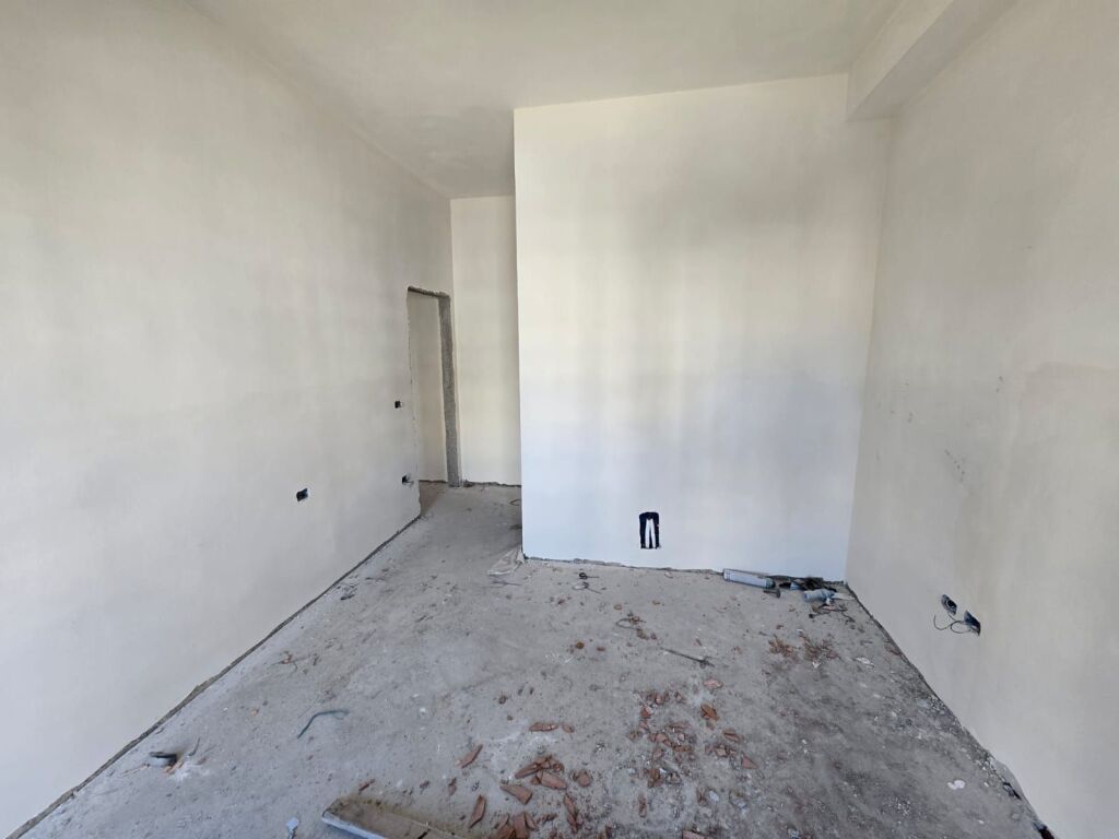 📌 Shitet Apartament 2+1 – Fillimi i Bulevardit të Ri, Tiranë