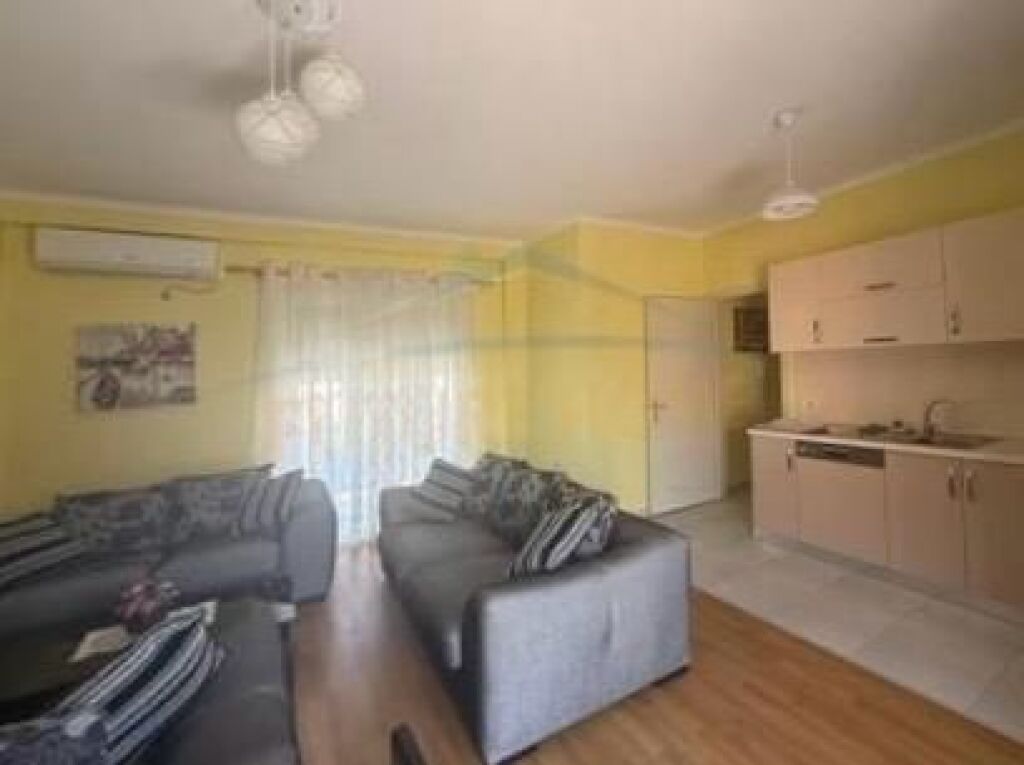 Qira, Apartament 2+1 te Auto Kalaja, Fresk