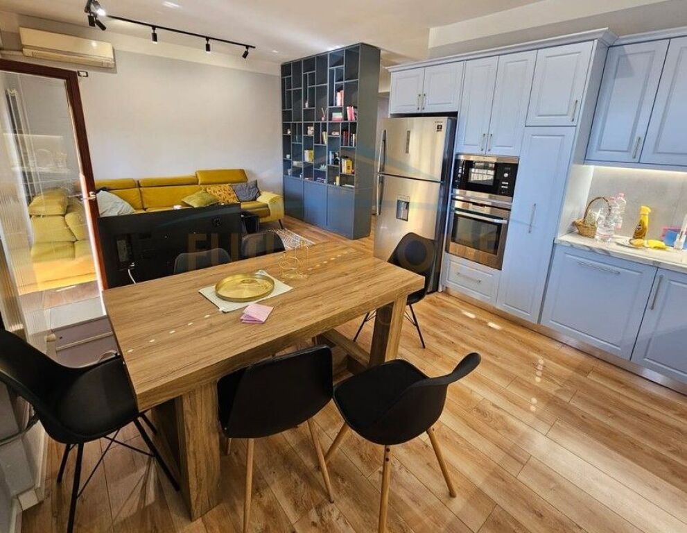 Qira, Apartament 1+1, Fresk , Tiranë