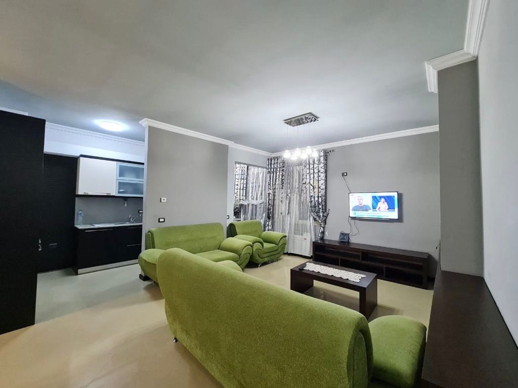 Jepet me qira apartament 2+1 i vendosur tek Vilat Gjermane.