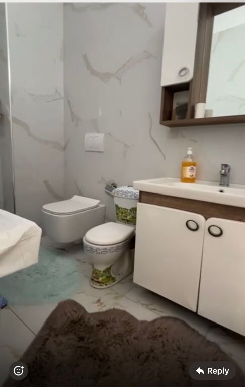 Ambjent biznesi me qera,te hotel radisoni,liqeni i thate,1500 euro