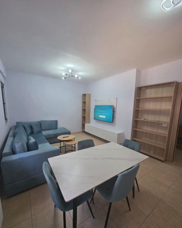 Affitto | Appartamento 1 + 1 | Via 5 Maji | 500 €/mese