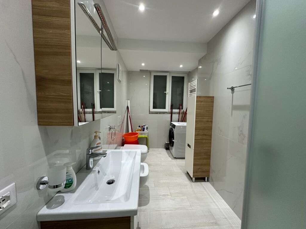 ⚜️Okazion Golem ,Vije e pare📍, Apartament 2+1