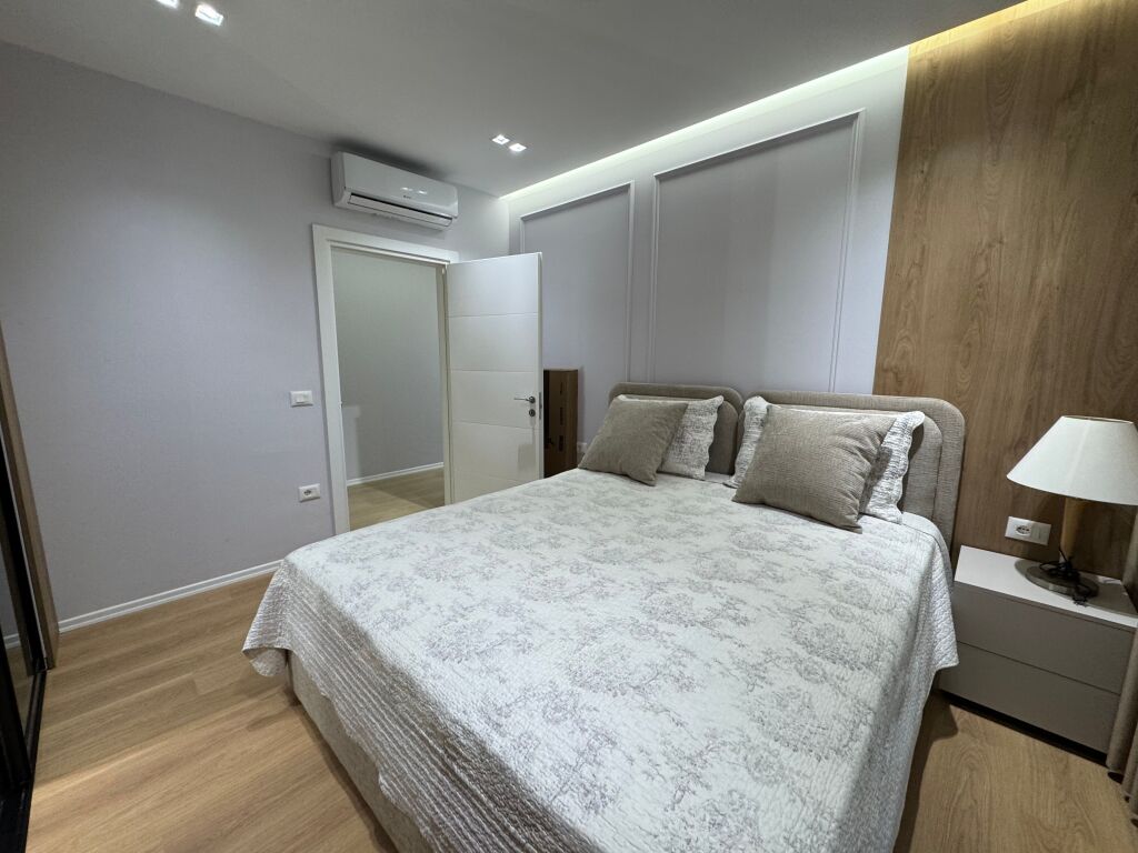 Qera apartament 2+1+2 Jordan misja prane spak cmimi 90.000 leke /muaj