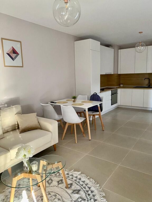 Apartament me qera 1+1 📍Kongresi Manastirit