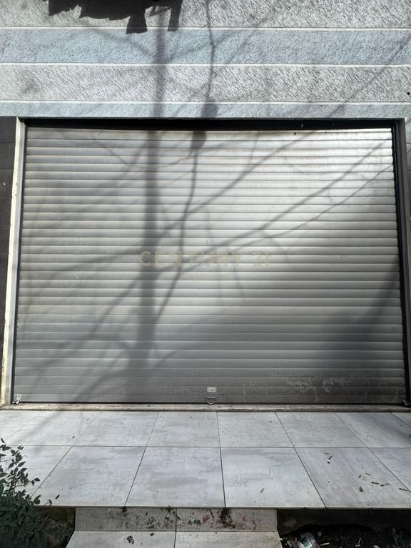 COMMERCIAL SPACE FOR SALE IN MISTO MAME