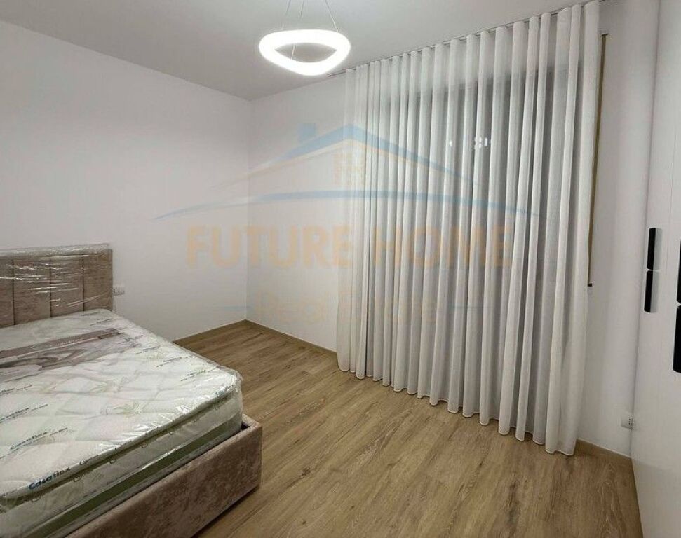 Qera, Apartament 2+1+2, Akses Tirana