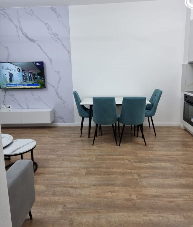 🏡 Jepet me qira apartament 1+1 + garazh