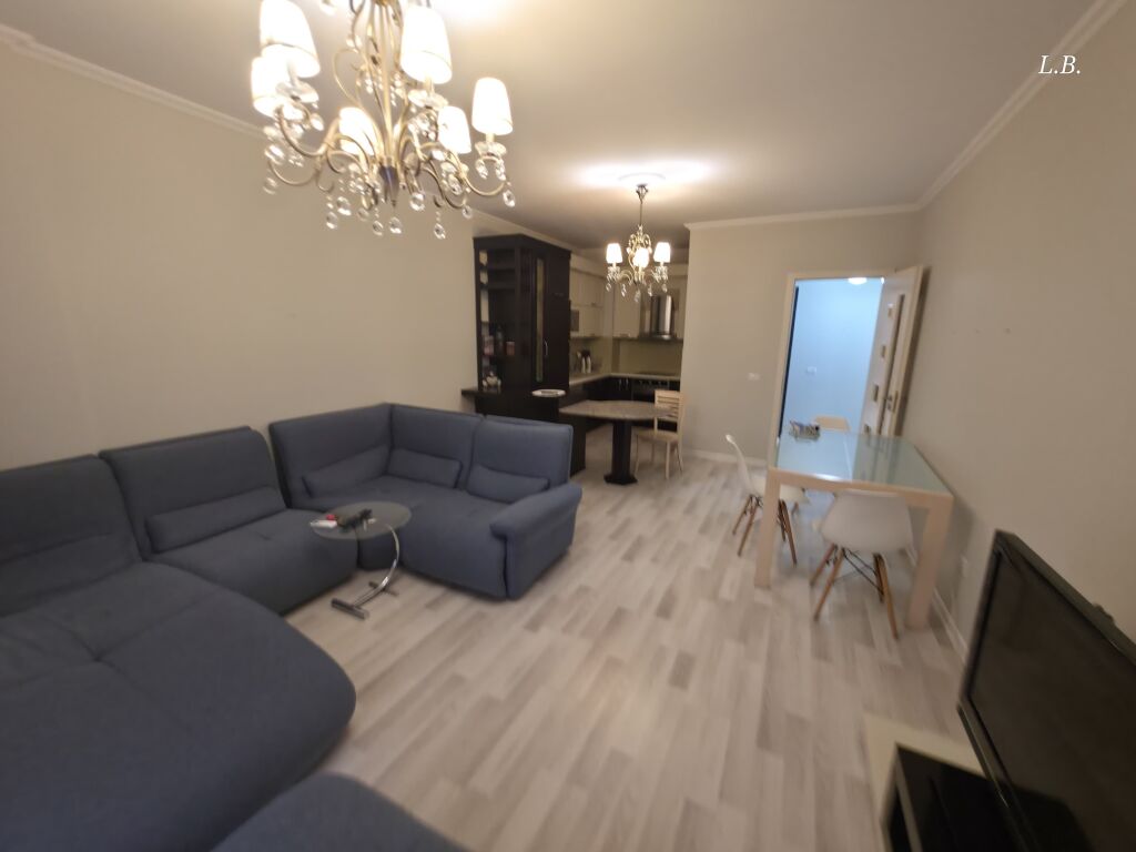 🏡 Appartamento 2+1 in affitto – Comune di Parigi