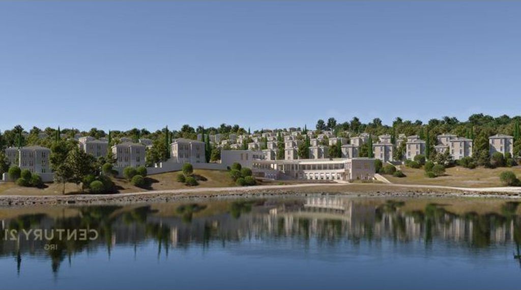 VILLAS AT ROLLING HILLS LAKE