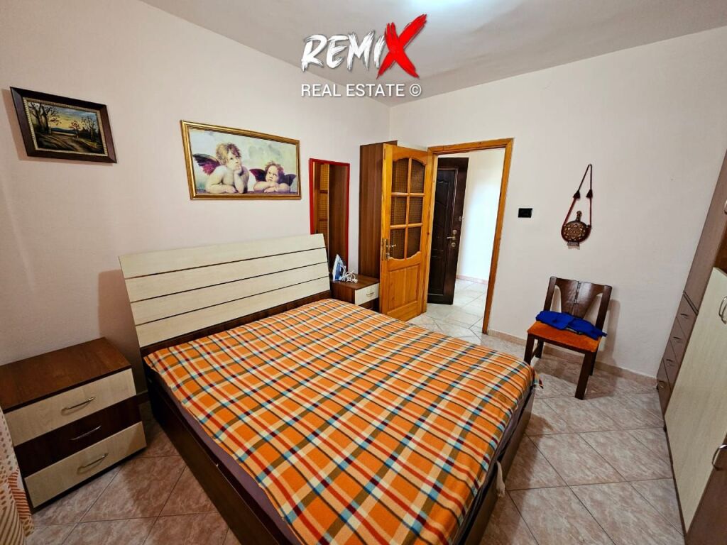 JEPET ME QERA APARTAMENT 1+1 TEK STADIUMI,  VALA PARK