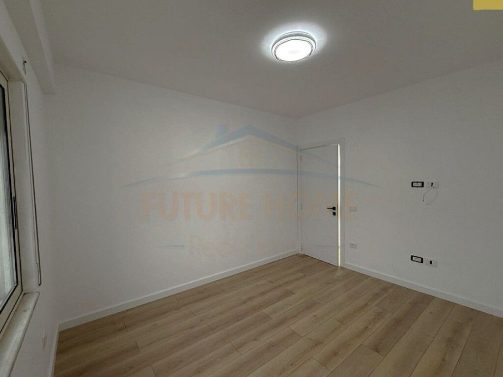 Shitet, Apartament 1+1 , Don Bosko, Tirane