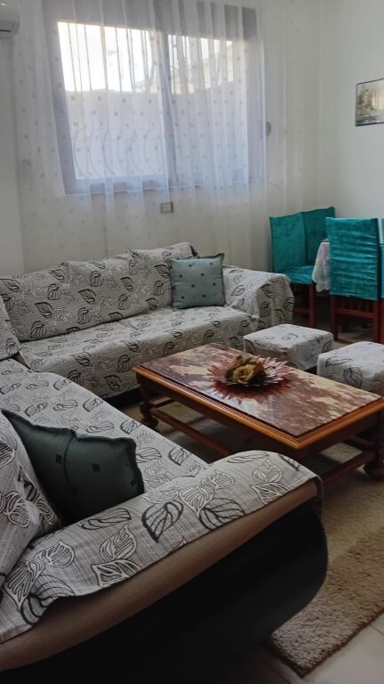 Siri kodra apartament 2+1 me qera 45,000 leke
